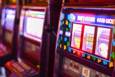 wongkito4d platform interface showing slot tournaments and live tables